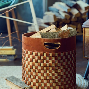 Mergel Geflochtener Kaminholzkorb in Cognac/Beige