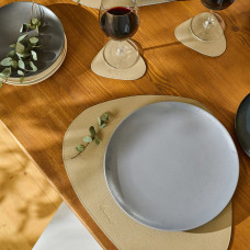 Mergel 4x Dreieckiges Tischset aus Leder, zweifarbig in Beige und Braun