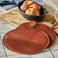 Mergel Ledertopflappen in Bordeaux, 2er-Set