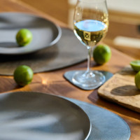 Mergel 4x Dreieckiges Tischset aus Leder, zweifarbig in Bronze und Silber