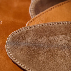 Mergel Dreieckige Leder-Glasuntersetzer im 6er-Set, Duo in Dunkel und Hellbraun