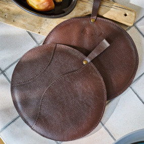 Mergel Ledertopflappen in Brown, 2er-Set