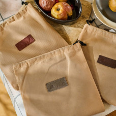 Mergel 6x Dreieckiges Tischset aus Leder, zweifarbig in Beige und Braun