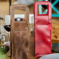 Mergel Weintasche aus Leder in Rot