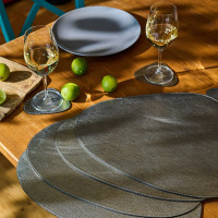 Mergel 4x Dreieckiges Tischset aus Leder, zweifarbig in Bronze und Silber